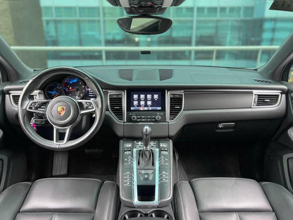 2019 Porsche Macan 2.0T Turbo, Automatic, Gas