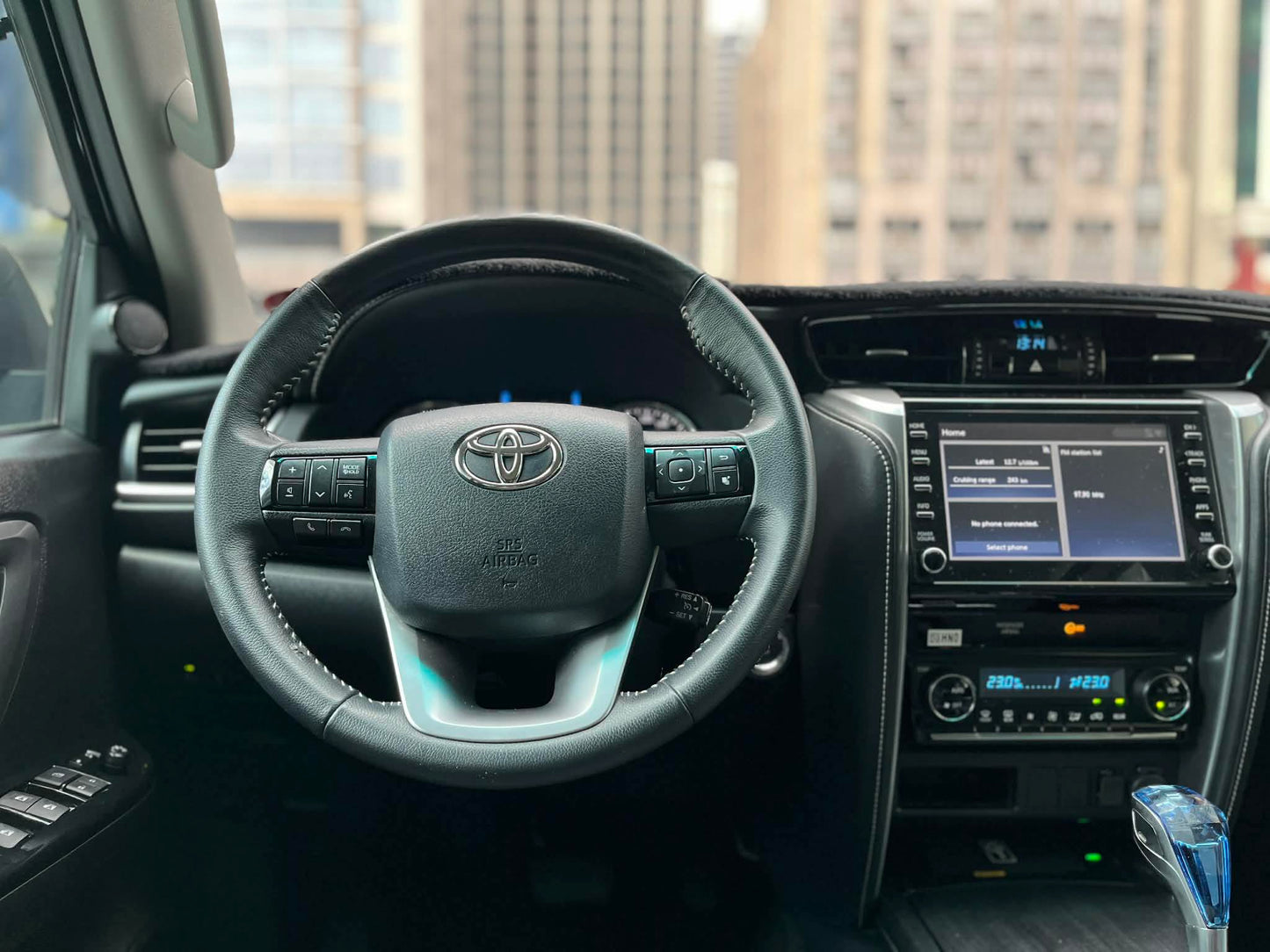 2023 Toyota Fortuner 2.4 V, Automatic, Diesel