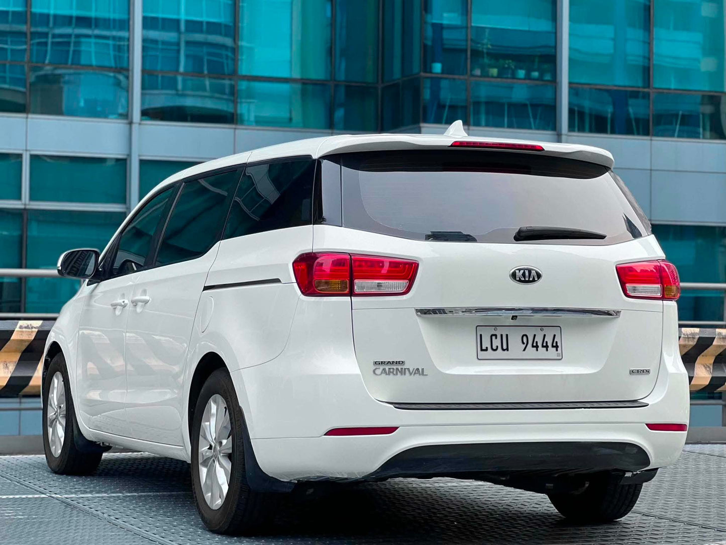 2016 Kia Carnival 2.2, Automatic, Diesel