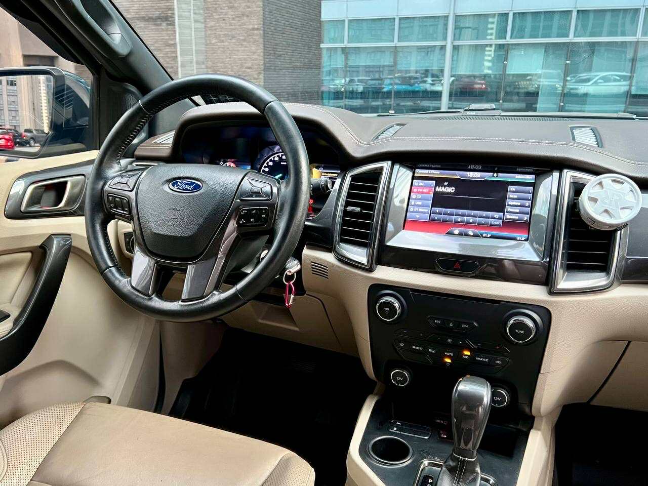 2016 Ford Everest 2.2 Titanium, Automatic, Diesel