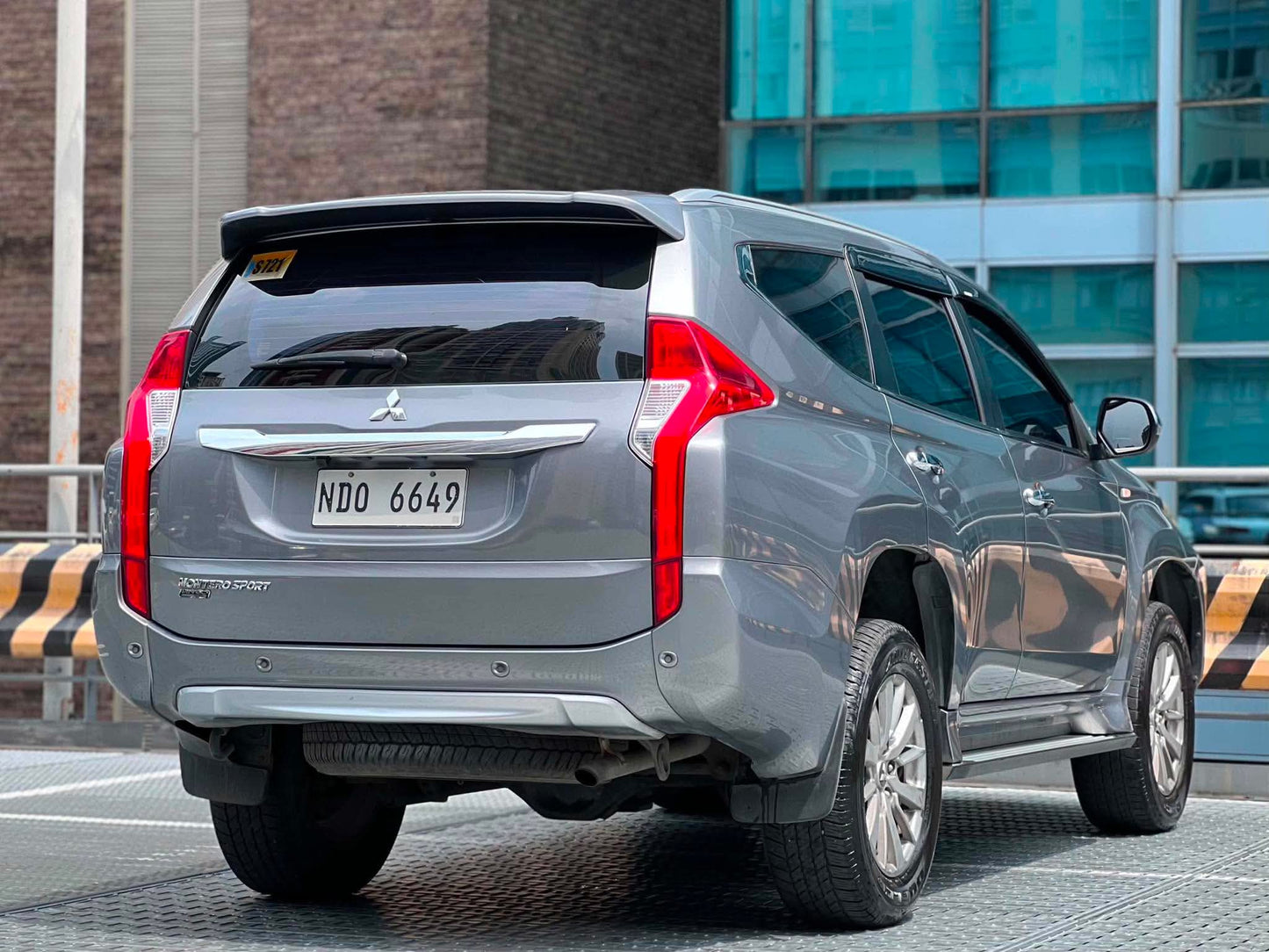 2018 Mitsubishi Montero GLS, Automatic, Diesel
