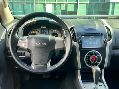 2015 Izuzu MUX LSA 4x2 2.5, Automatic, Diesel