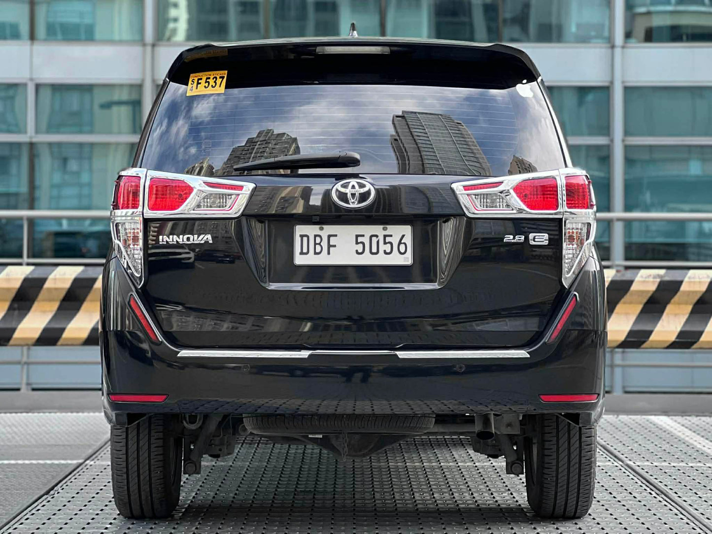 2022 Toyota Innova 2.8 E, Automatic, Diesel