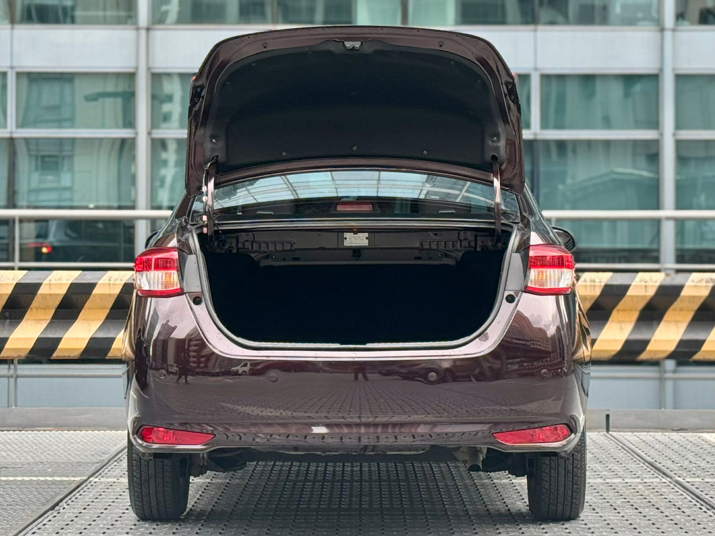 2021 Toyota Vios XLE 1.3, Automatic, Gas