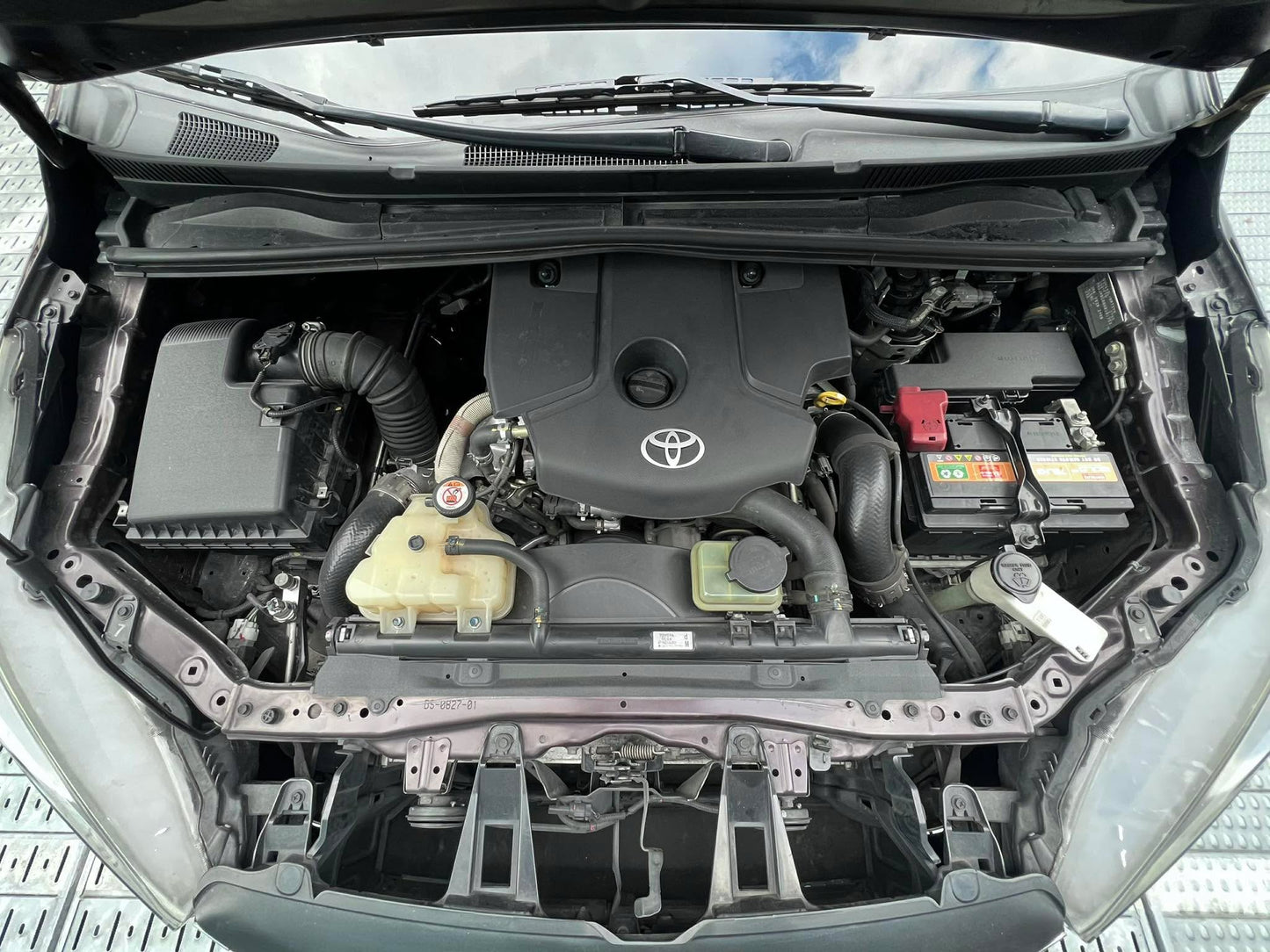 2022 Toyota Innova E, Automatic, Diesel