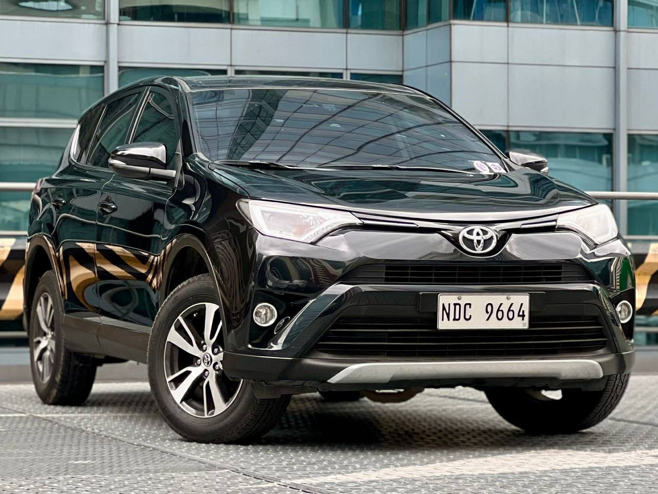 2017 Toyota Rav4 2.5 4x2, Automatic, Gas