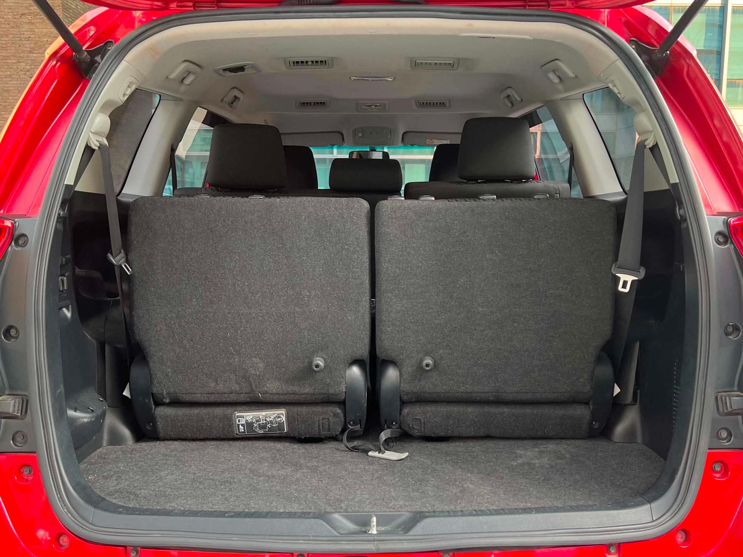 2022 Toyota Innova 2.8 E, Automatic, Diesel