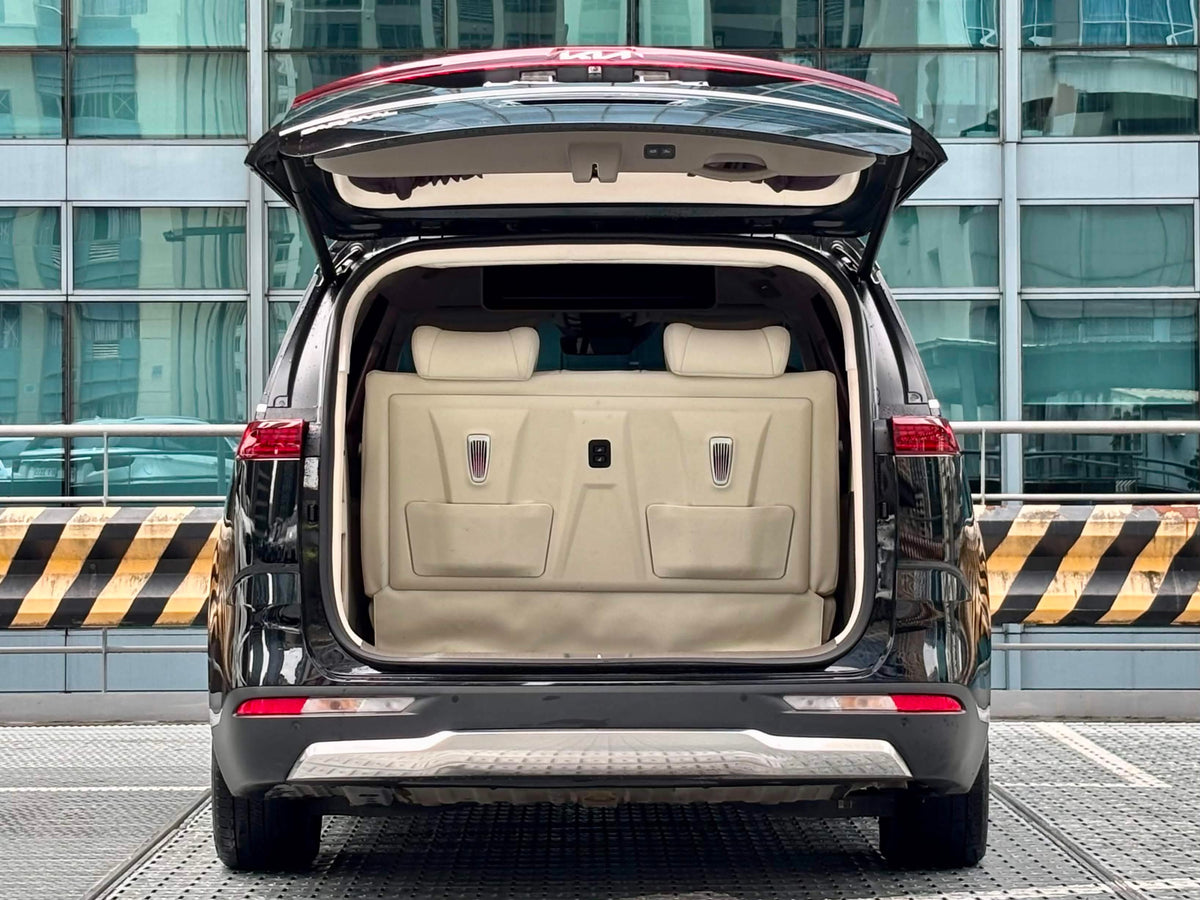 2023 Kia Carnival Limousine VIP 3.5, Automatic, Gas