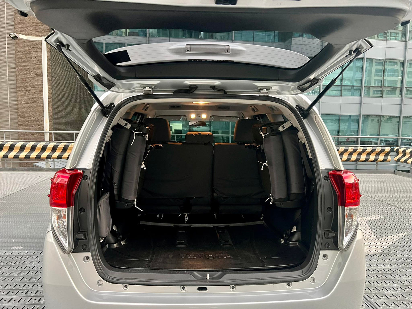 2024 Toyota Innova 2.8 XE, Automatic, Diesel