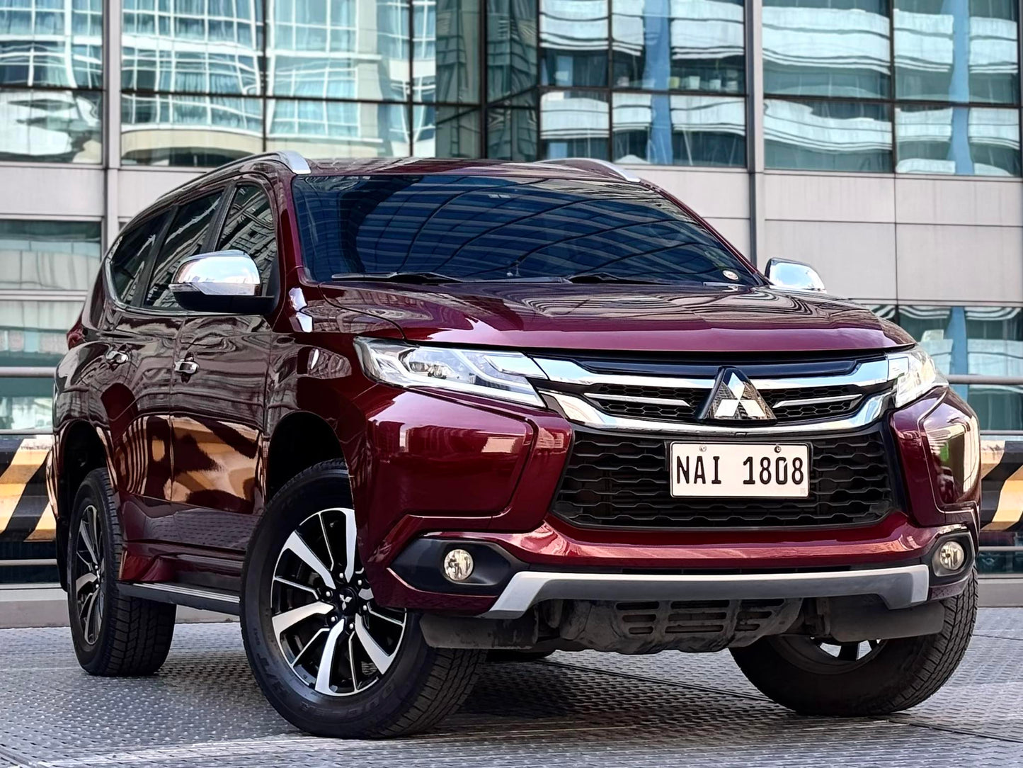 2017 Mitsubishi Montero GLS Premium 2.5, Automatic, Diesel