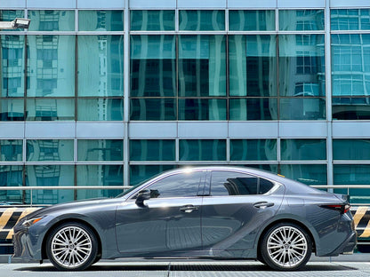 2023 Lexus IS300H Hybrid 2.0, Automatic, Gas
