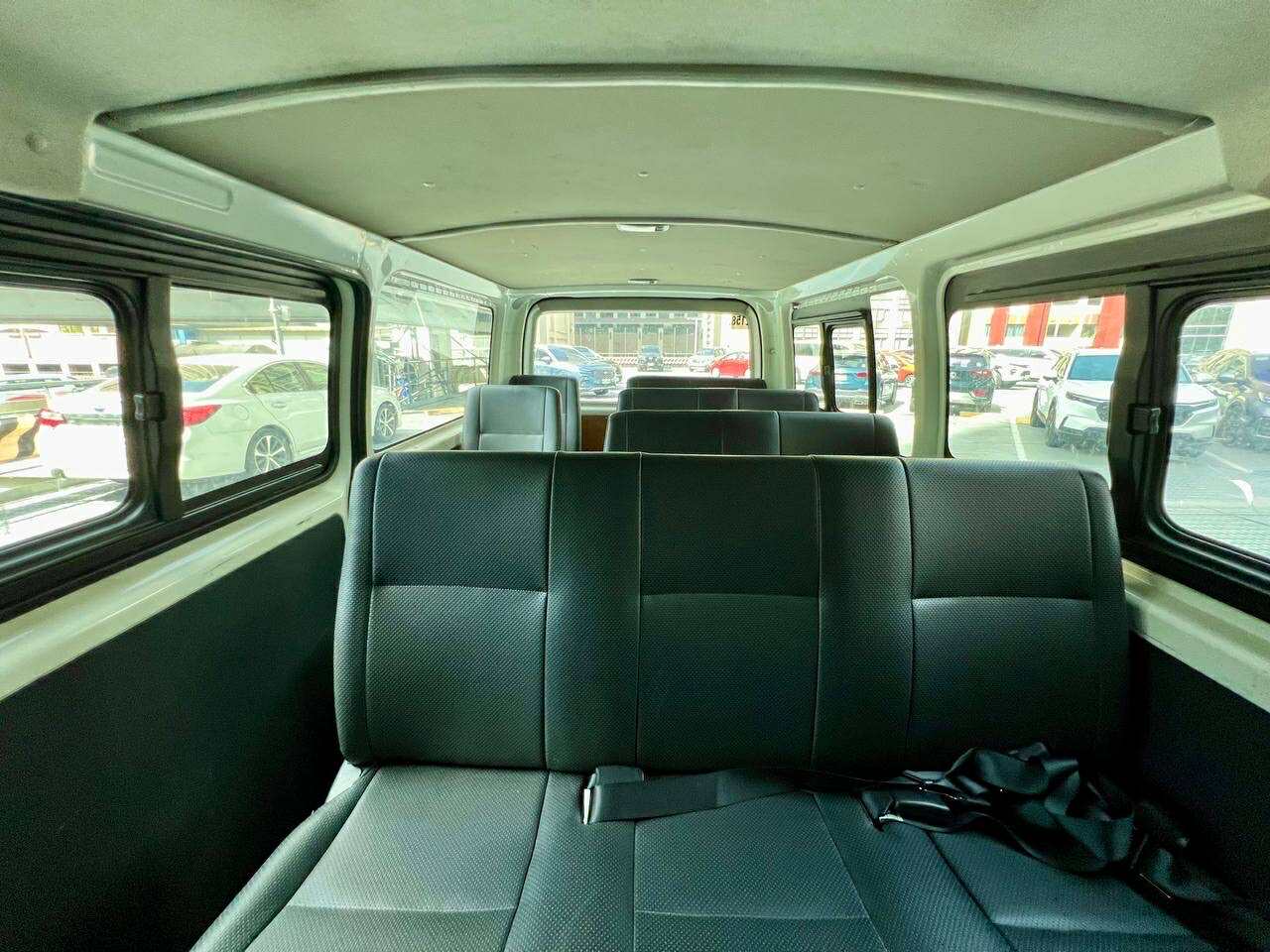 2017 Toyota Commuter 3.0, Manual, Diesel