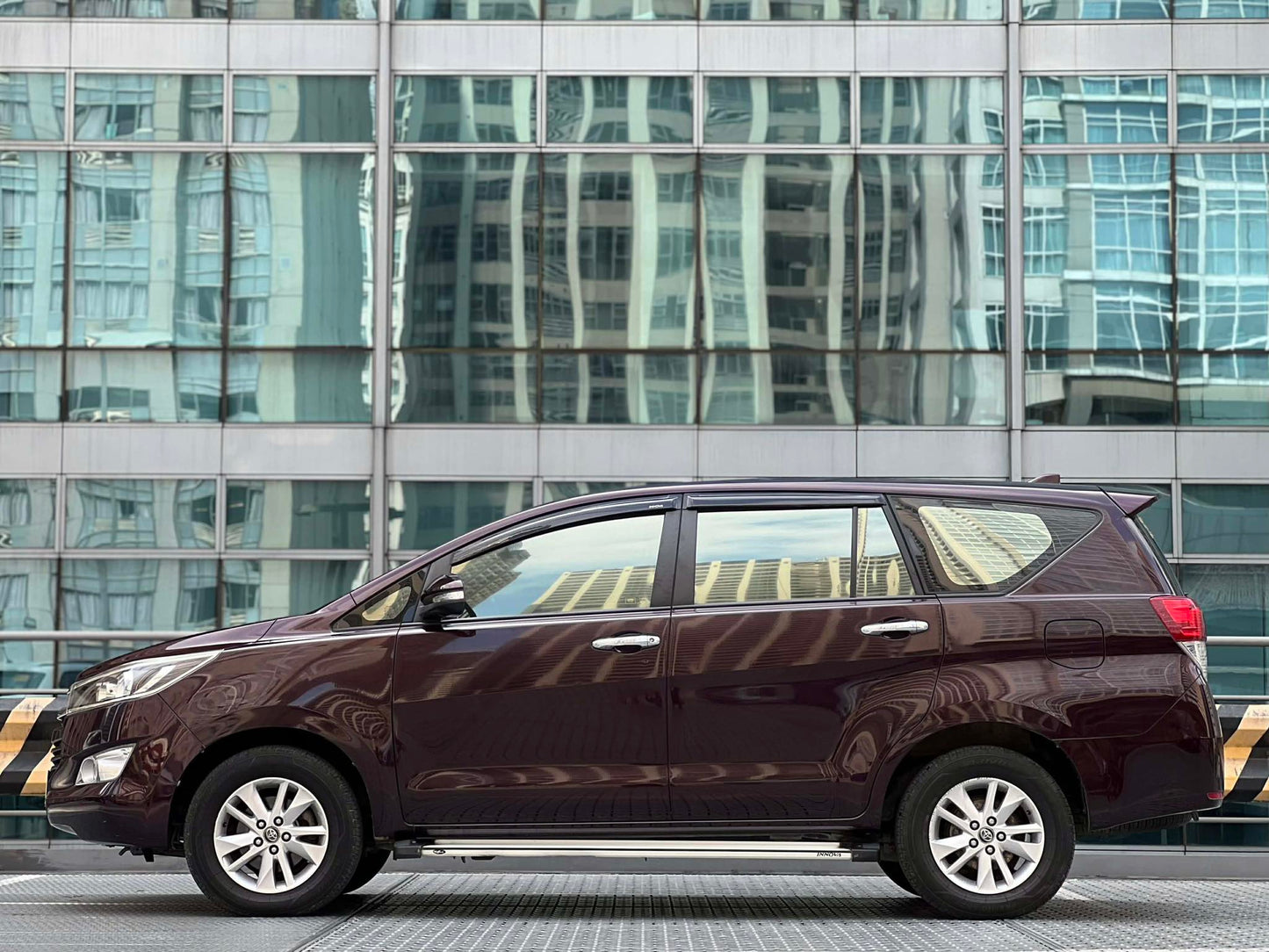 2017 Toyota Innova 2.8 G, Automatic, Diesel