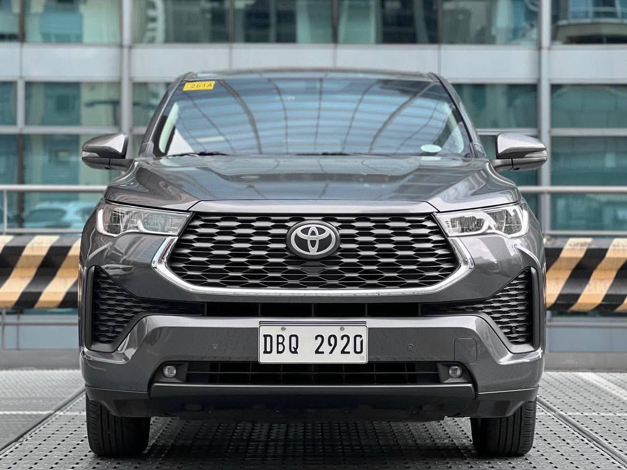 2025 Toyota Innova Zenix 2.0 V, Automatic, Gas