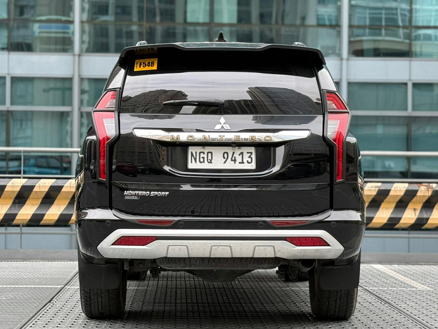 2023 Mitsubishi Montero 2.4 Sport GLS, Automatic, Diesel