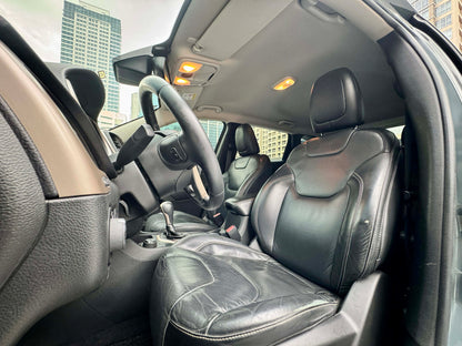 2015 Jeep Cherokee 4x4 2.6, Automatic, Gas