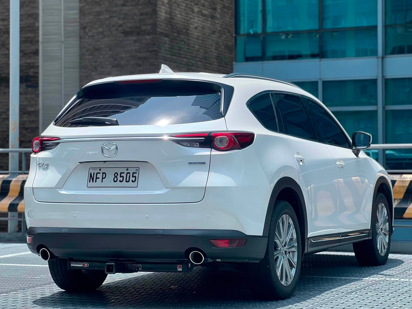 2024 Mazda CX8 AWD Exclusive 2.5, Automatic, Gas