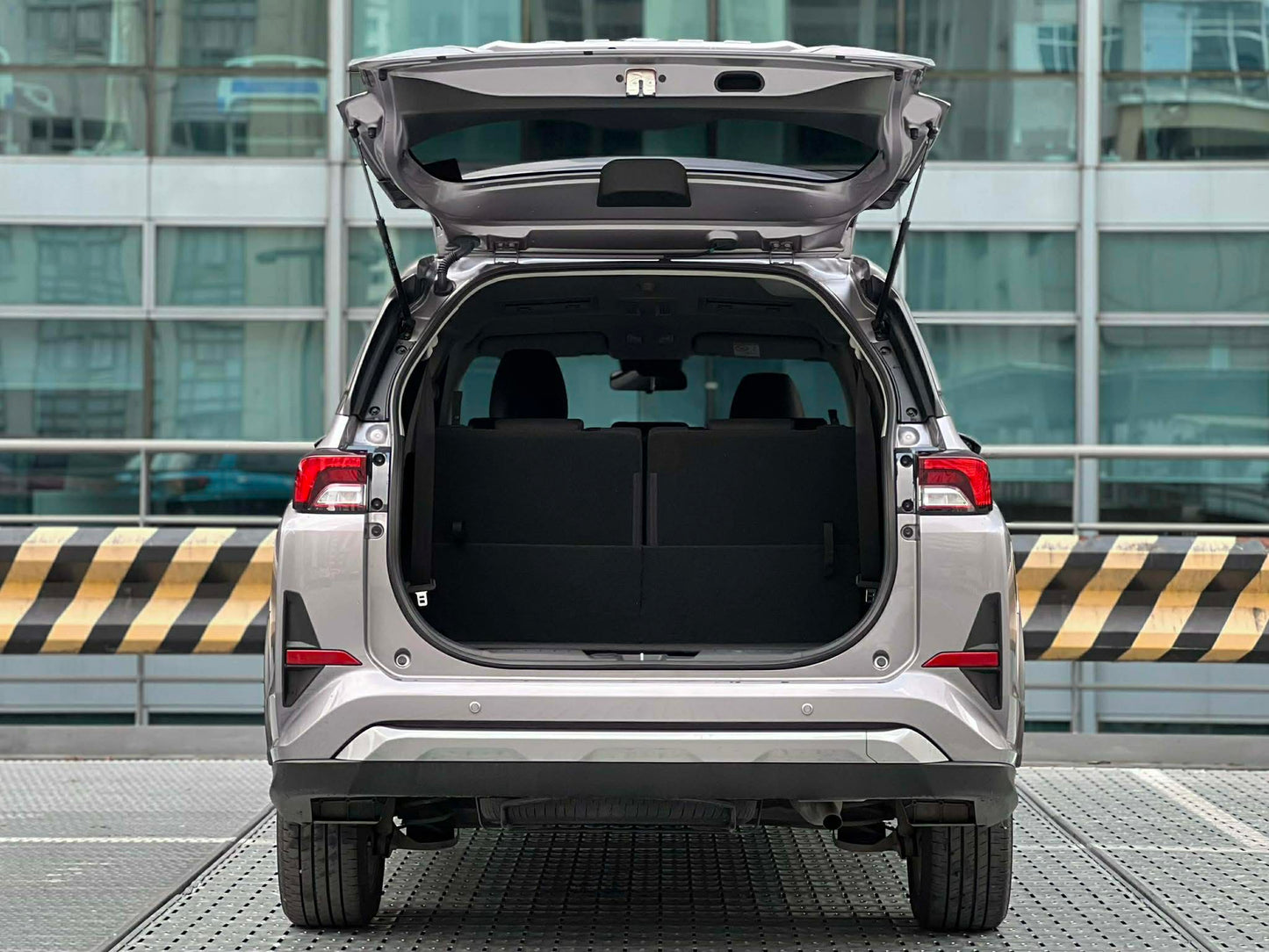 2026 Toyota Veloz 1.5 V, Automatic, Gas