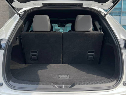 2024 Mazda CX8 AWD Exclusive 2.5, Automatic, Gas