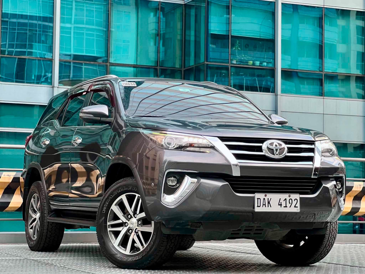2018 Toyota Fortuner V 2.4, Automatic,  Diesel