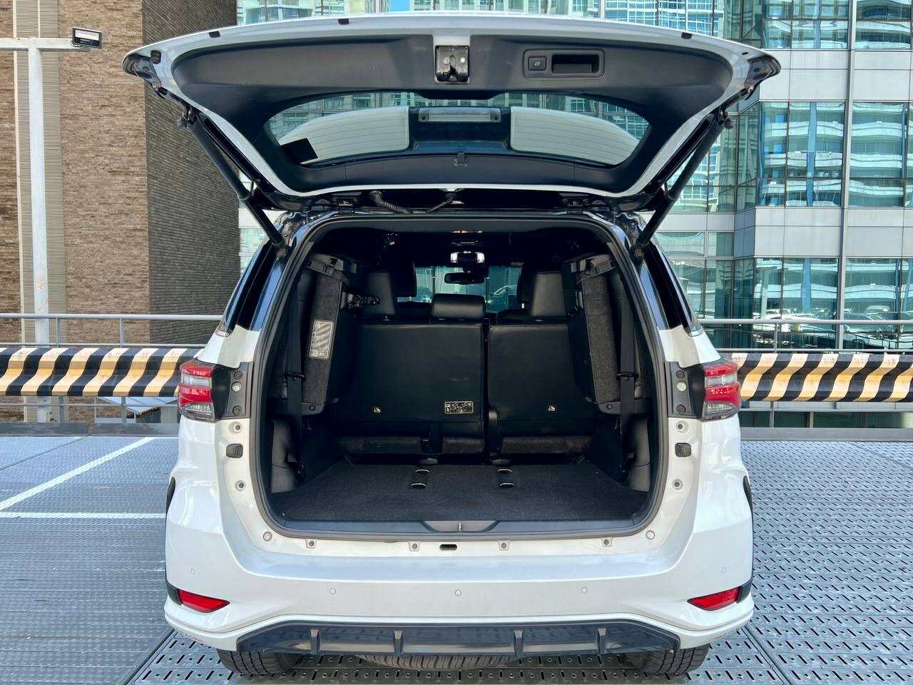 2023 Toyota Fortuner 2.8 4x4 GRS, Automatic, Diesel