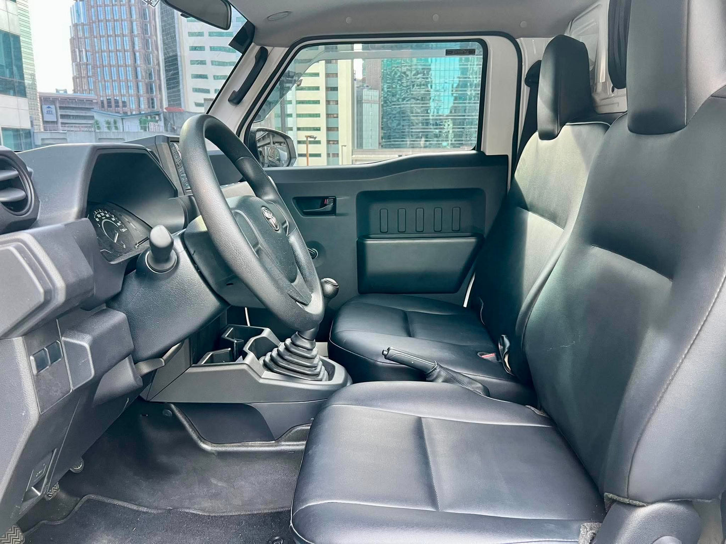 2025 Toyota Tamaraw 2.4 Dropside Long wheel base, Manual, Diesel