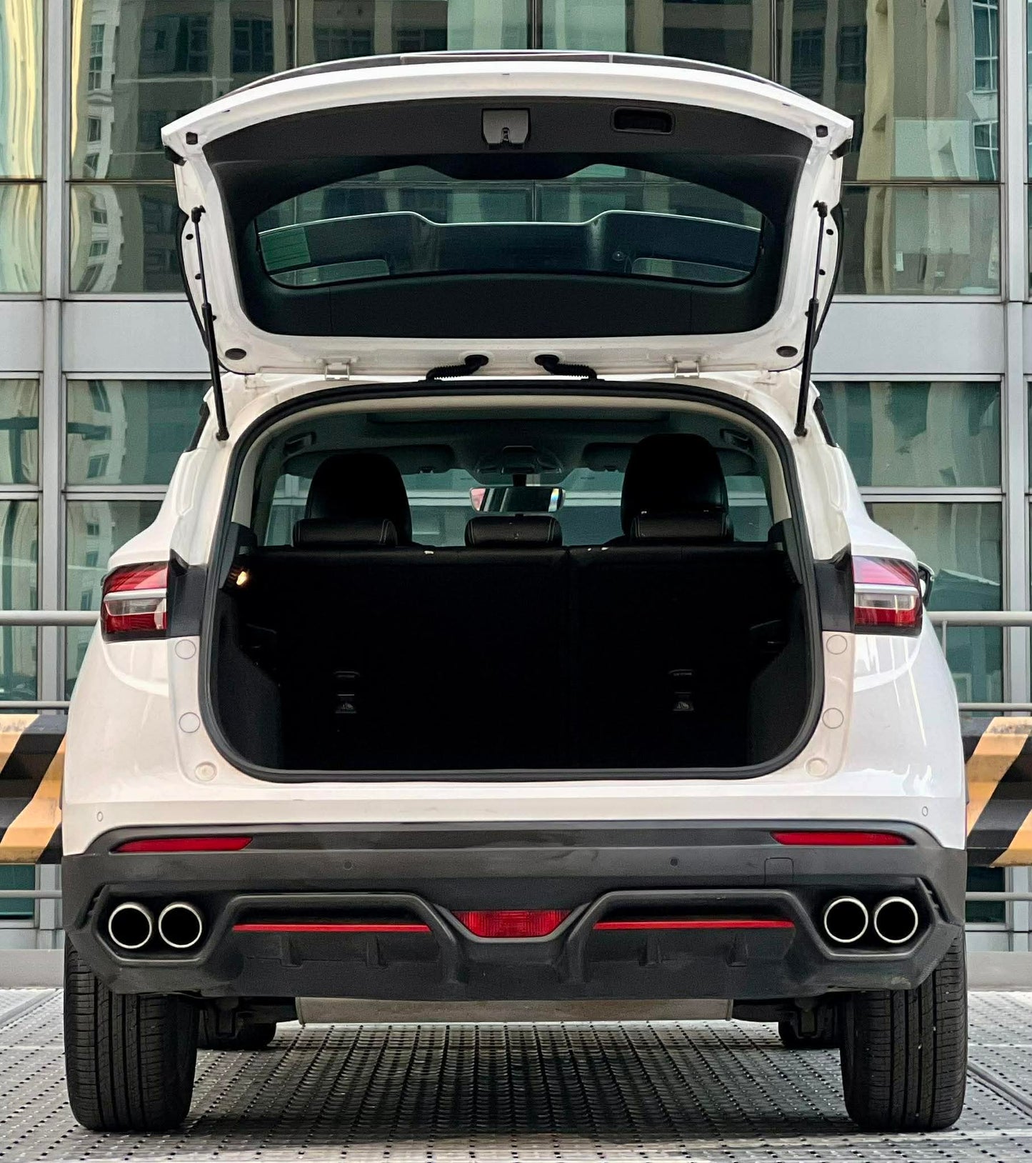 2023 Geely Coolray Premium 1.5, Automatic, Gas