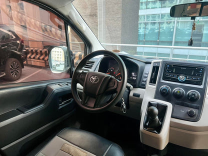 2019 Toyota Commuter Deluxe, Manual, Diesel