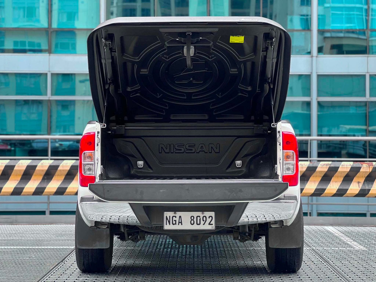 2020 Nissan Navara 2.5 VL 4x4, Automatic, Diesel