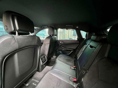 2015 Porsche Macan 2.0 Turbocharged AWD, Automatic, Gas