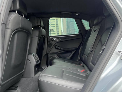 2019 Porsche Macan 2.0T Turbo, Automatic, Gas