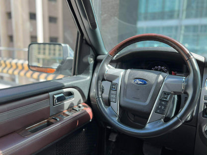 2016 Ford Expedition Platinum Ecoboost 4x4, Automatic, Gas