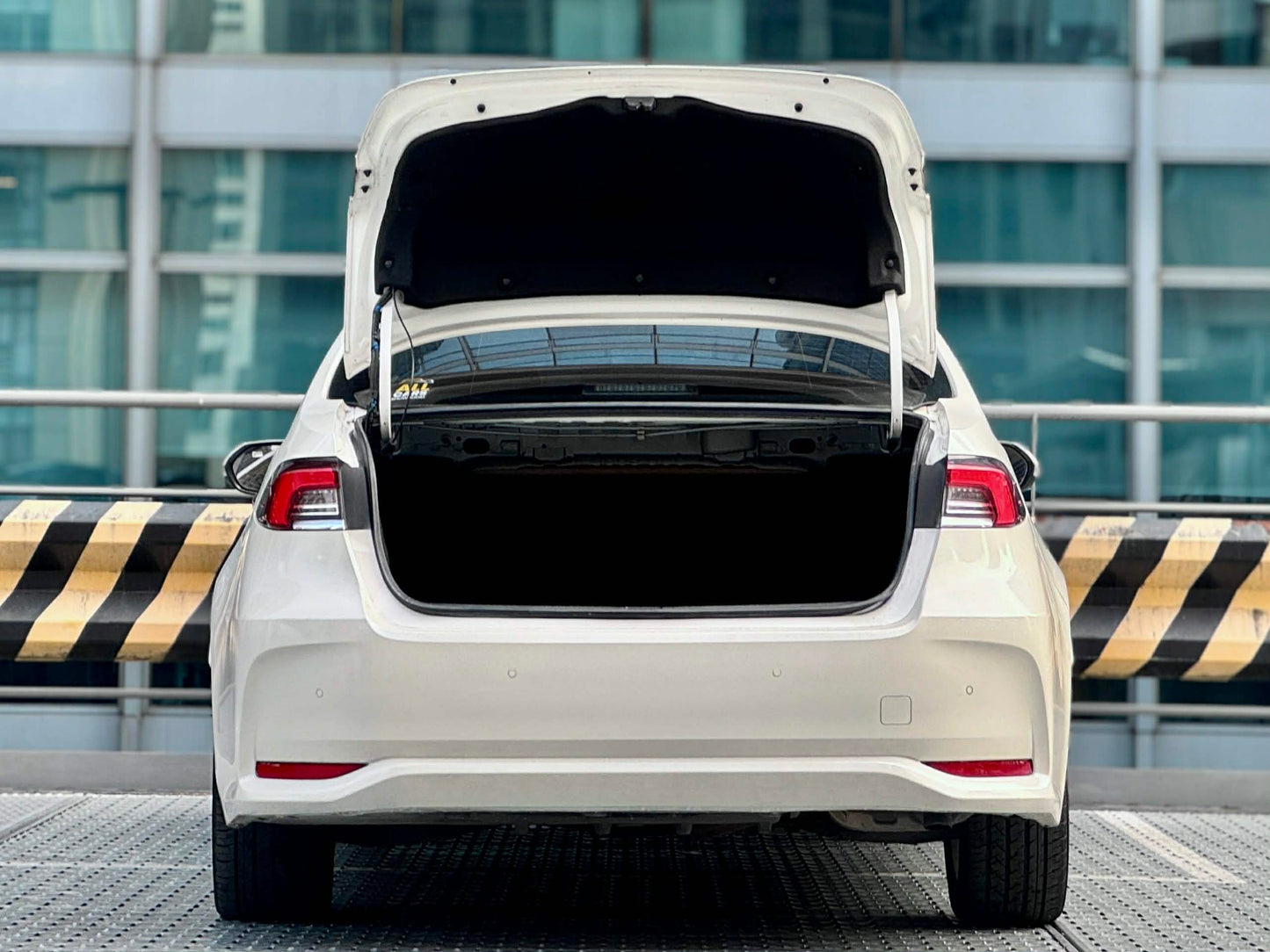 2020 Toyota Altis V 1.8, Automatic, Gas