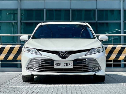 2020 Toyota Camry 2.5 V, Automatic, Gas