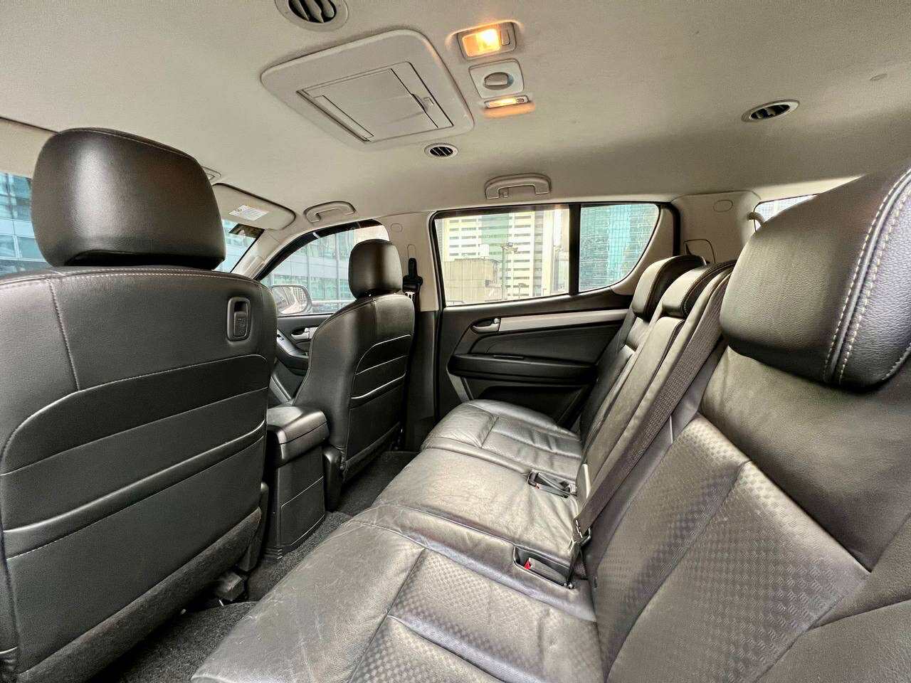 2017 Isuzu MUX LSA 3.0 4x2, Automatic, Diesel