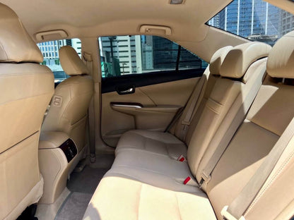 2014 Toyota Camry 2.4 V, Automatic, Gas