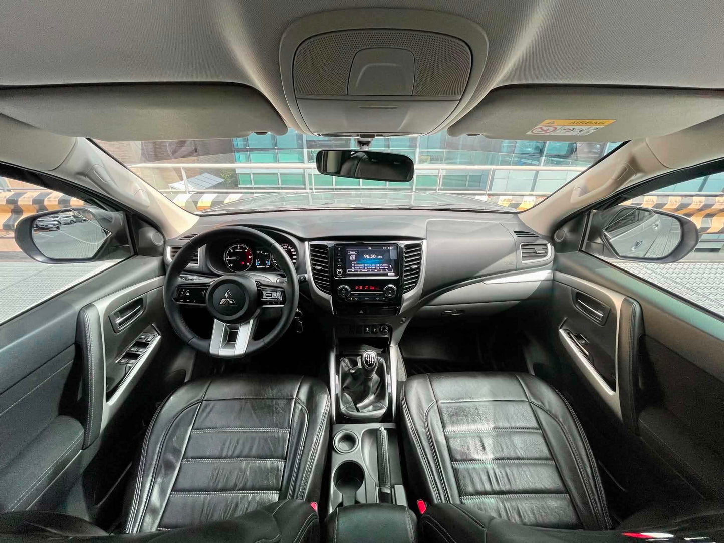 2025 Mitsubishi Montero GLX 2.4 Turbo,  Manual, Diesel