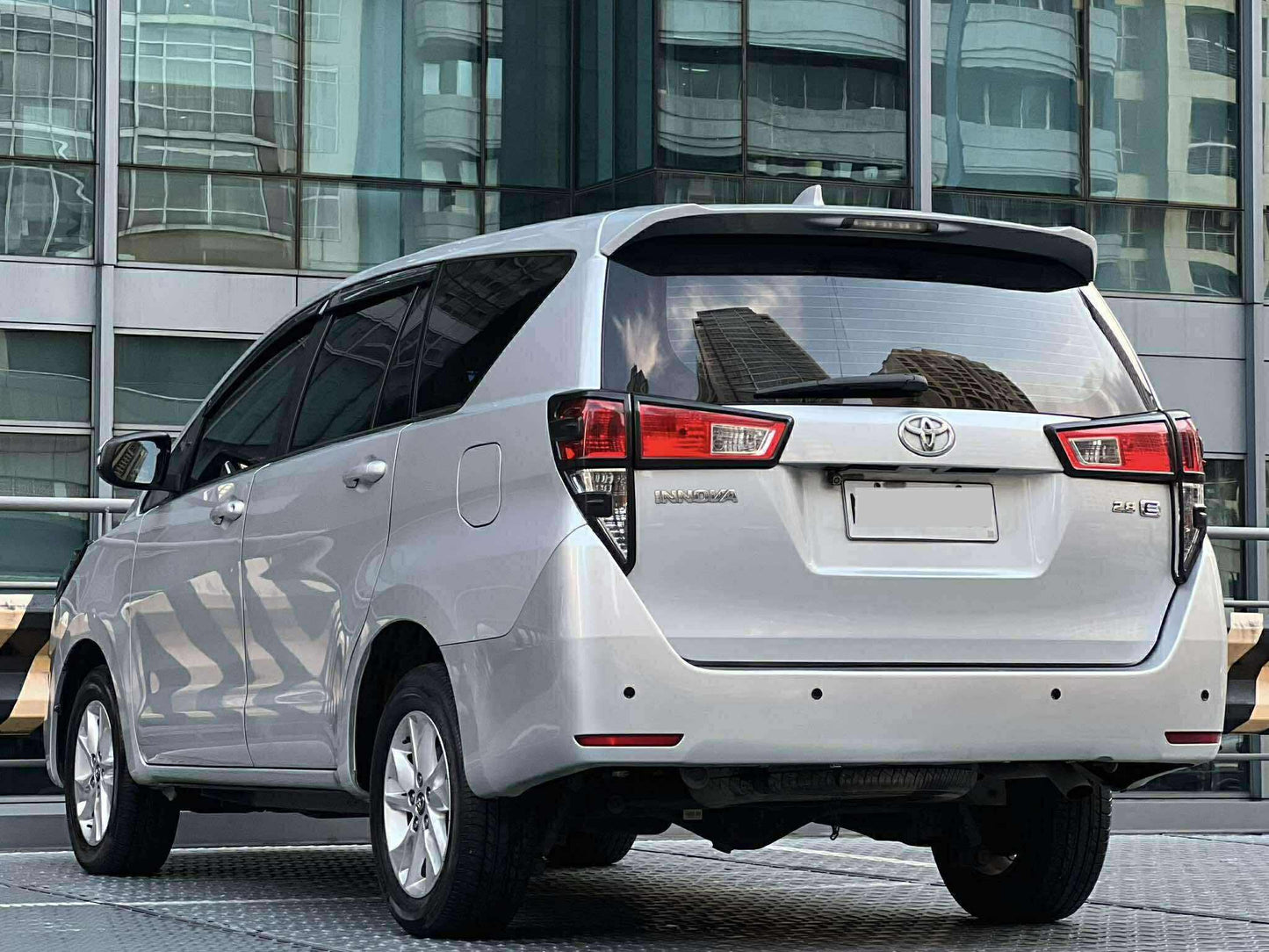 2017 Toyota Innova 2.8 E, Automatic, Diesel