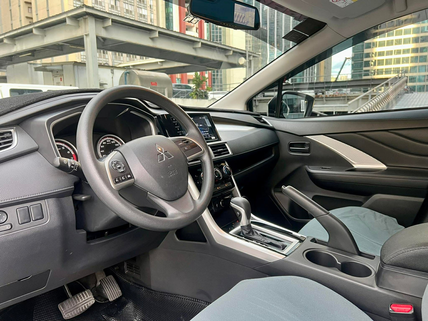 2024 Mitsubishi Xpander GLX, Automatic, Gas