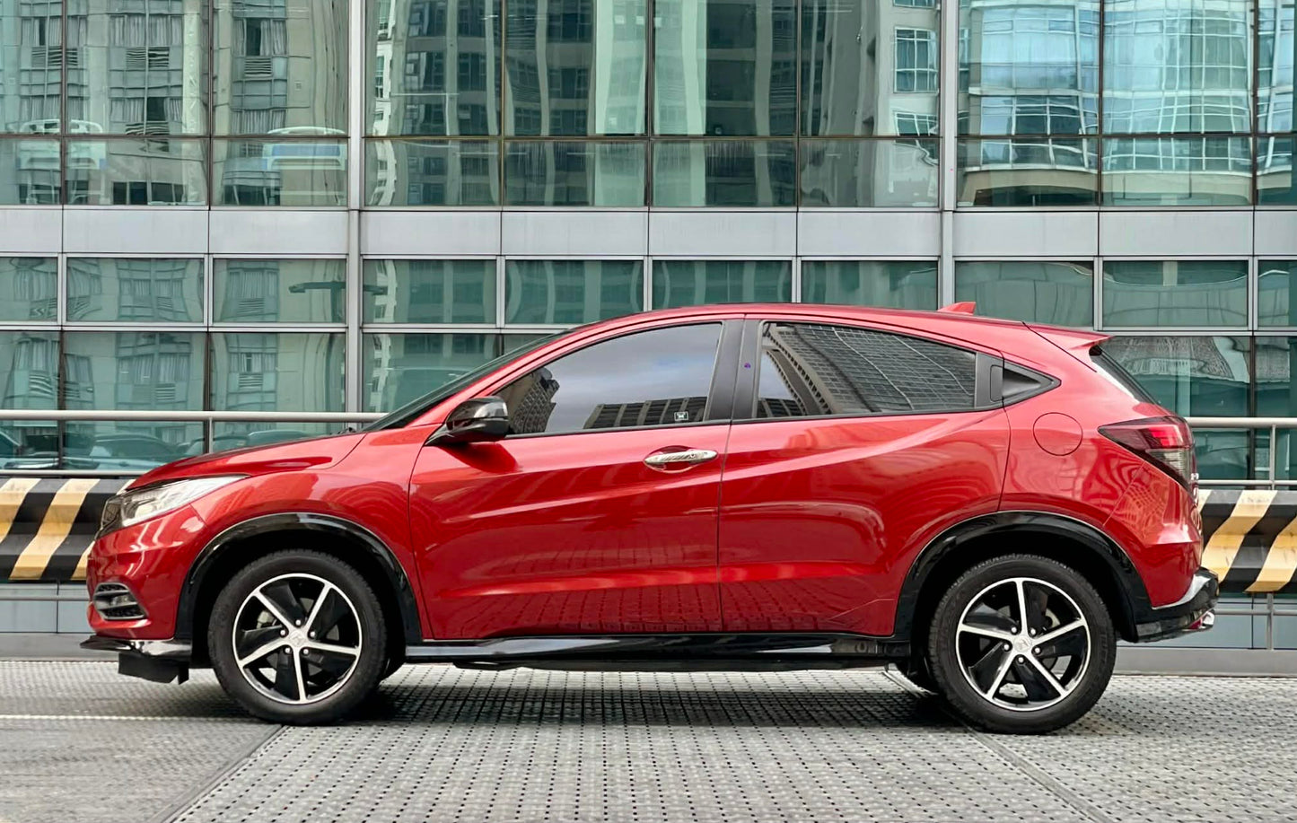 2021 Honda HRV RS Navi 1.8L, Automatic, Gas