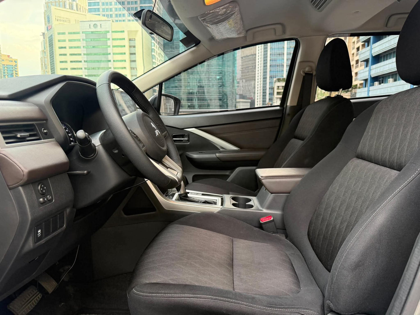 2025 Mitsubishi Xpander 1.5 GLS 2WD, Automatic, Gas