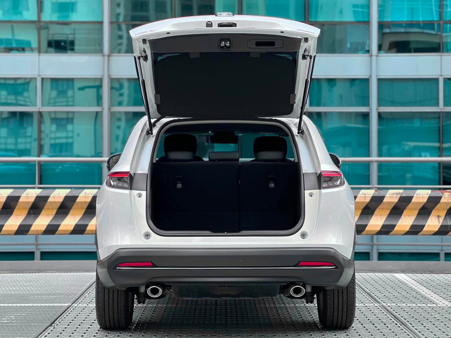 2023 Honda HRV V Turbo Sensing CVT, Automatic, Gas