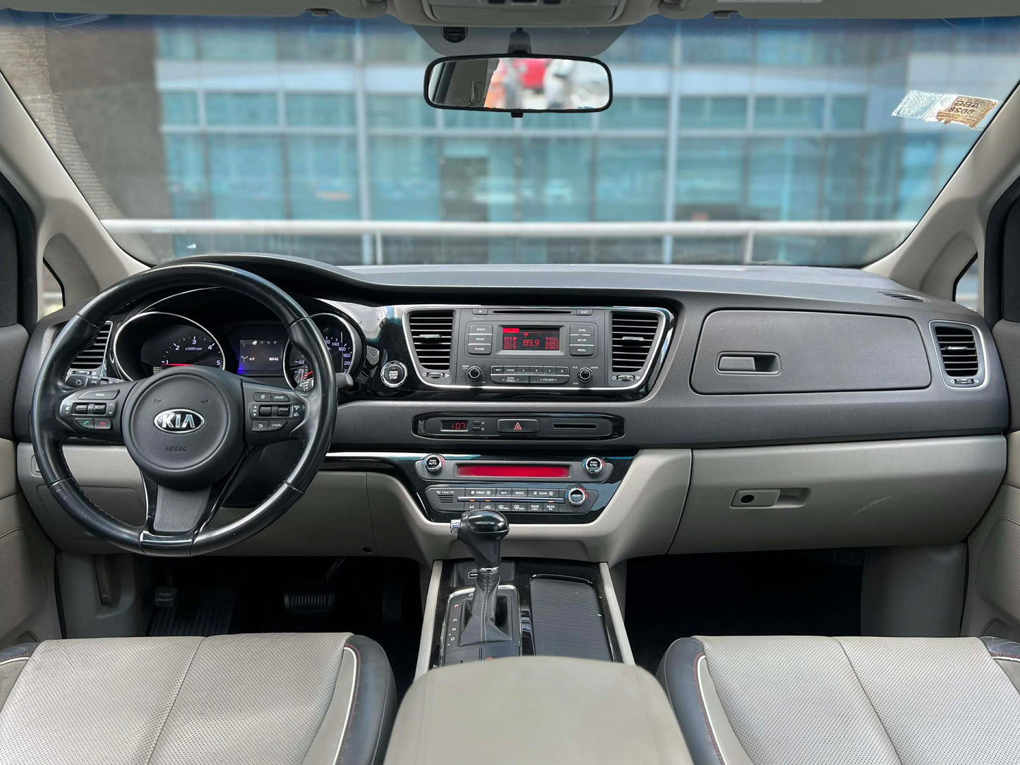 2015 Kia Grand Carnival EX 2.2 CRDI, Automatic, Diesel