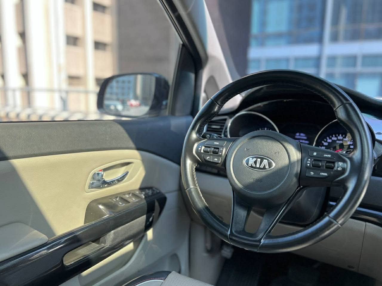 2020 Kia Carnival EX 2.2, Automatic, Diesel