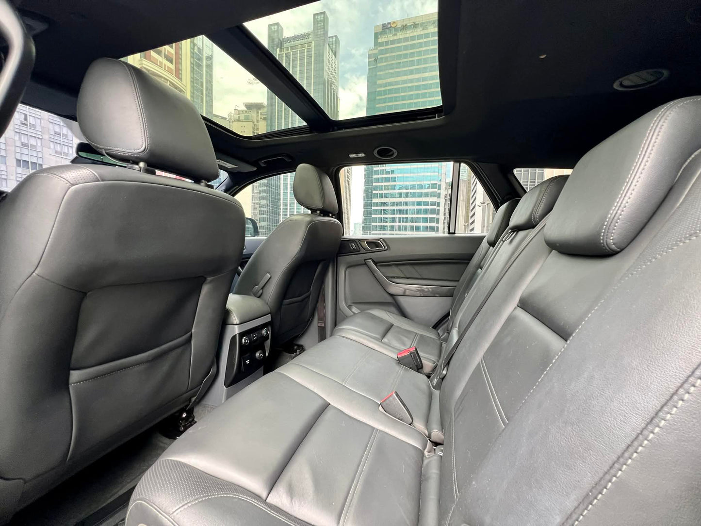 2017 Ford Everest 3.2 Titanium 4x4, 
Automatic, Diesel