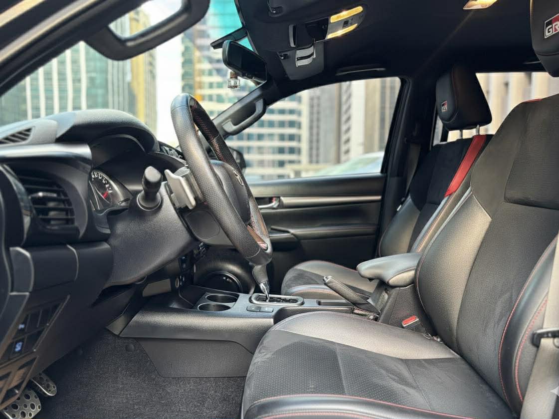 2022 Toyota Hilux 2.8 GRS 4x4, Automatic, Diesel