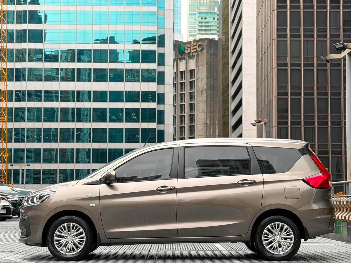 2024 Suzuki Ertiga 1.5 GL Hybrid, Manual, Gas