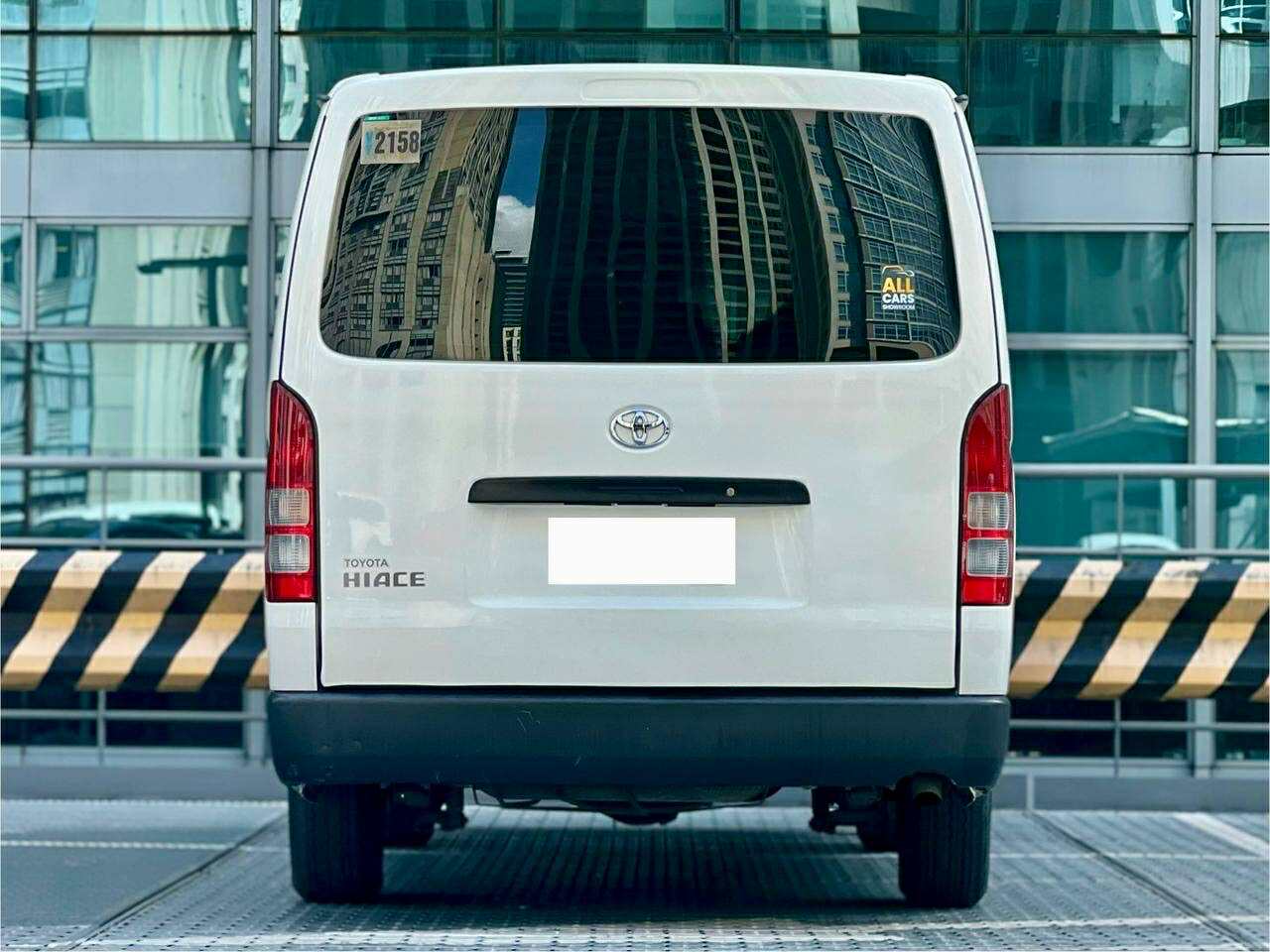 2017 Toyota Commuter 3.0, Manual, Diesel