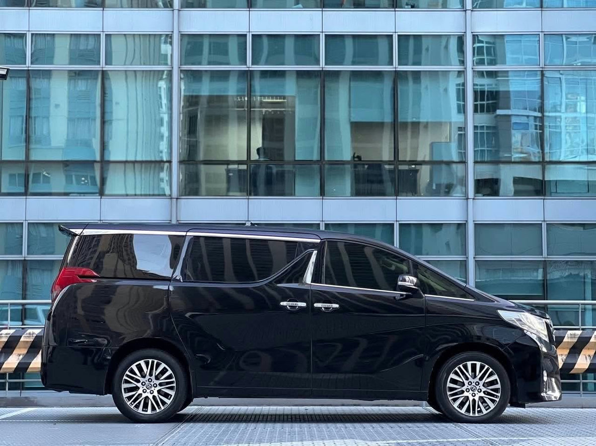 2017 Toyota Alphard 3.5 V6, Automatic, Gas