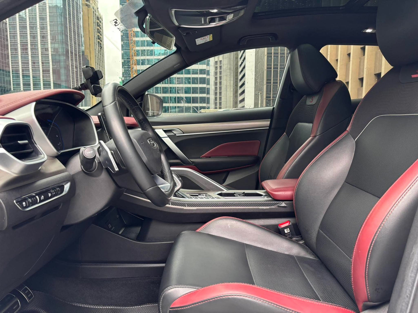 2021 Geely Coolray Sport 1.5, Automatic, Gas